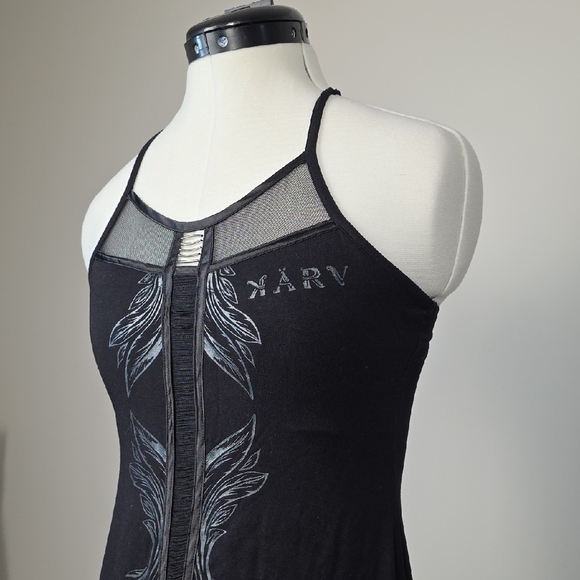 Kärv Black Asymmetrical Halter Dress with Mesh Detail & Silver Print – No Label - Picture 2 of 9